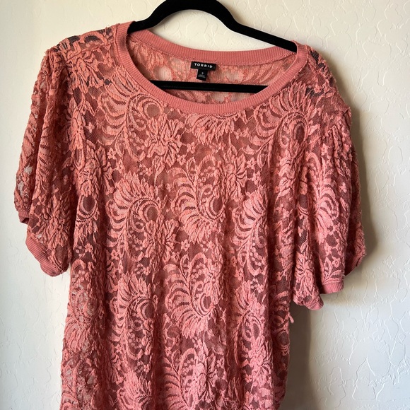 Torrid sheer lace top - Picture 1 of 1